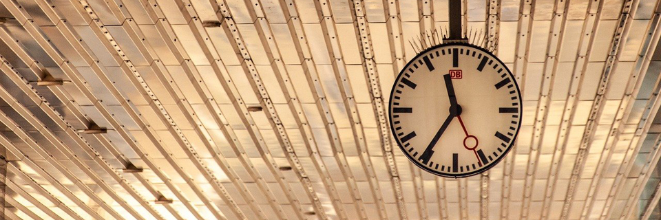 clock showing the time